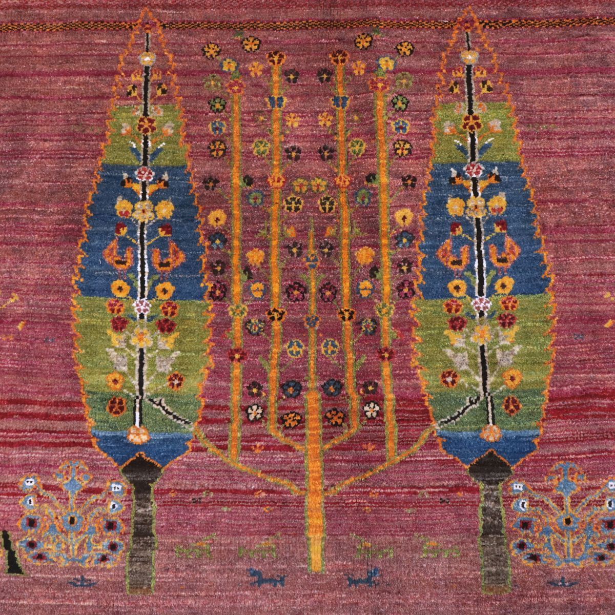 ギャッベ(ギャベ)ルリバフ 113×144cm(HL-12933)
