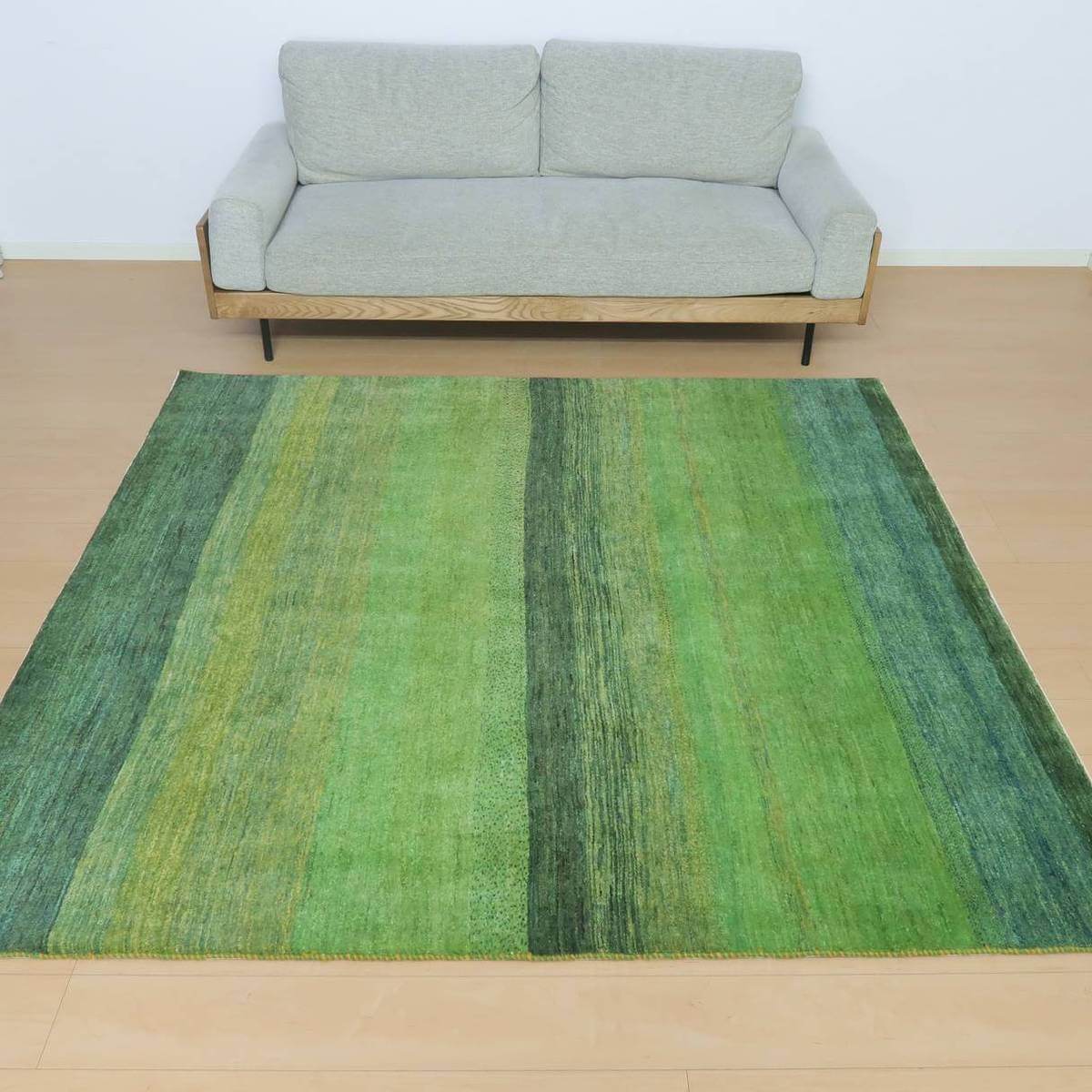 プレミアムギャッベ/ホシナマイ(ルリバフ) 203×194cm(HL-27762)