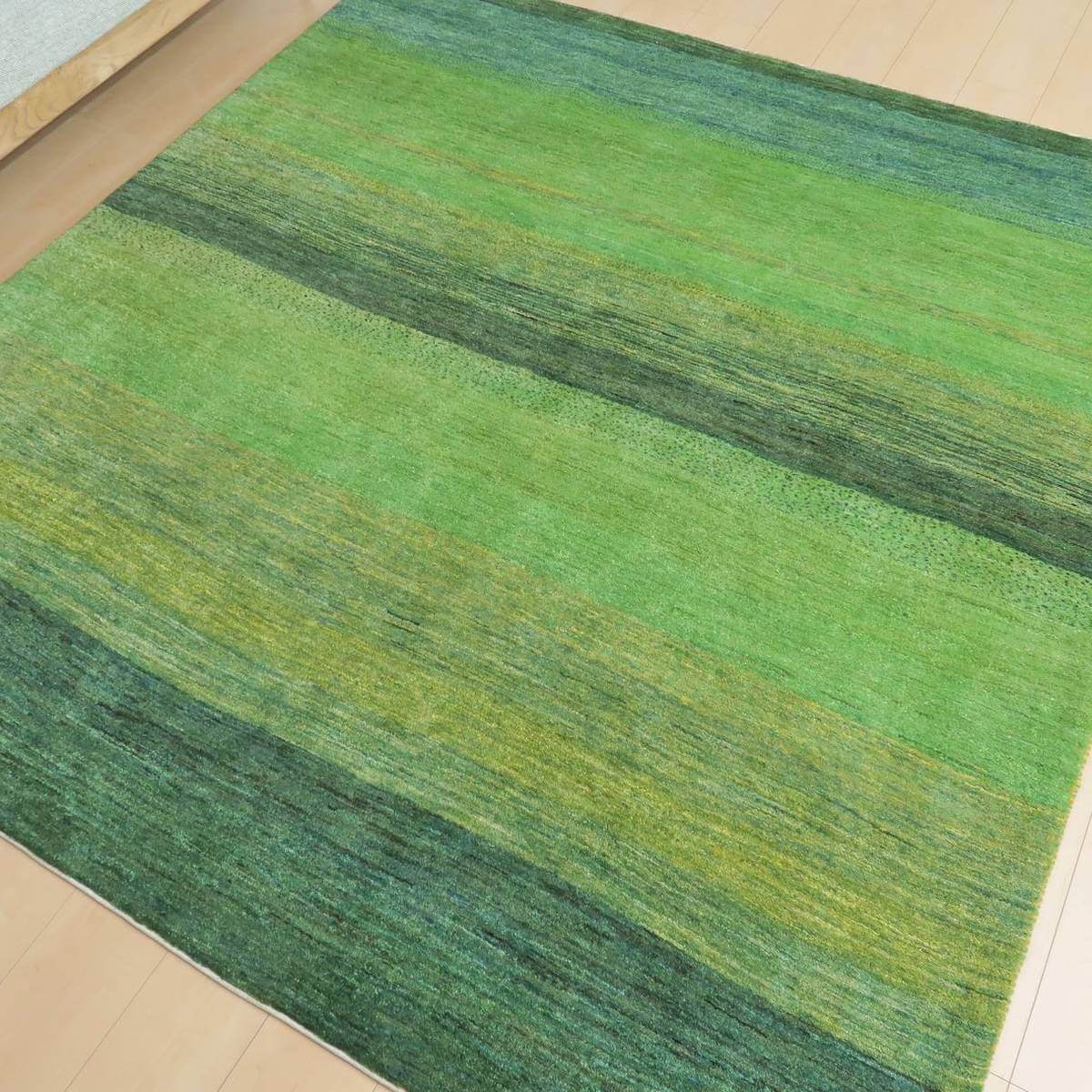 プレミアムギャッベ/ホシナマイ(ルリバフ) 203×194cm(HL-27762)