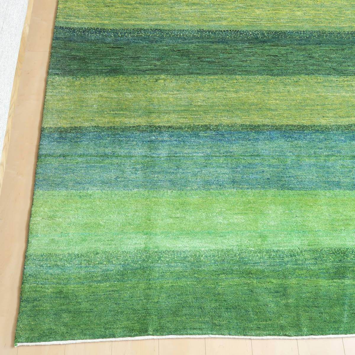 プレミアムギャッベ/ホシナマイ(ルリバフ) 206×203cm(HL-31154)