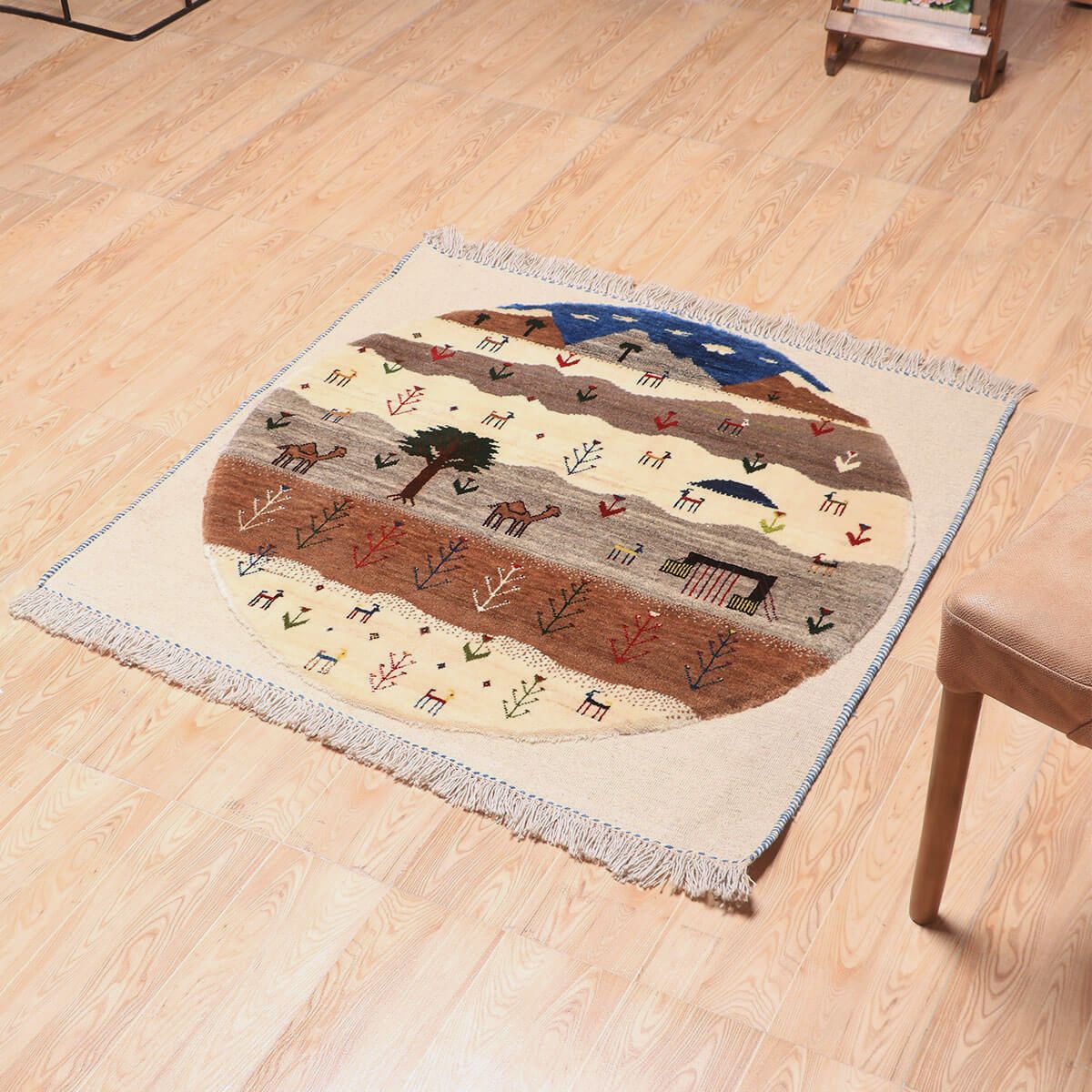 ギャッベ(ギャベ)ルリバフ 106×102cm(HM-70005)