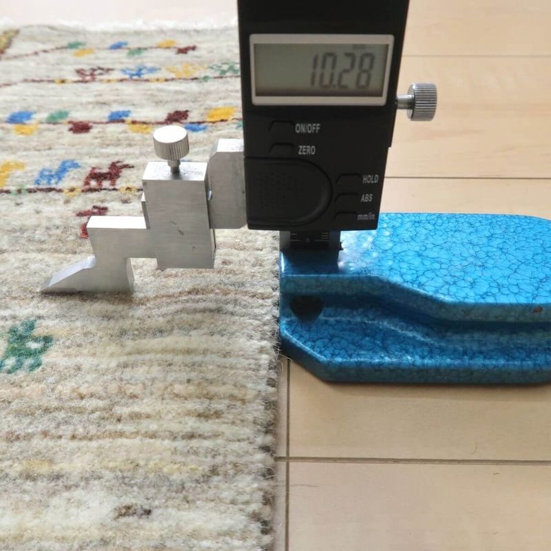 プレミアムギャッベ/ホシナマイ(カシュクリ) 40×36cm(HP-4040-2A6)