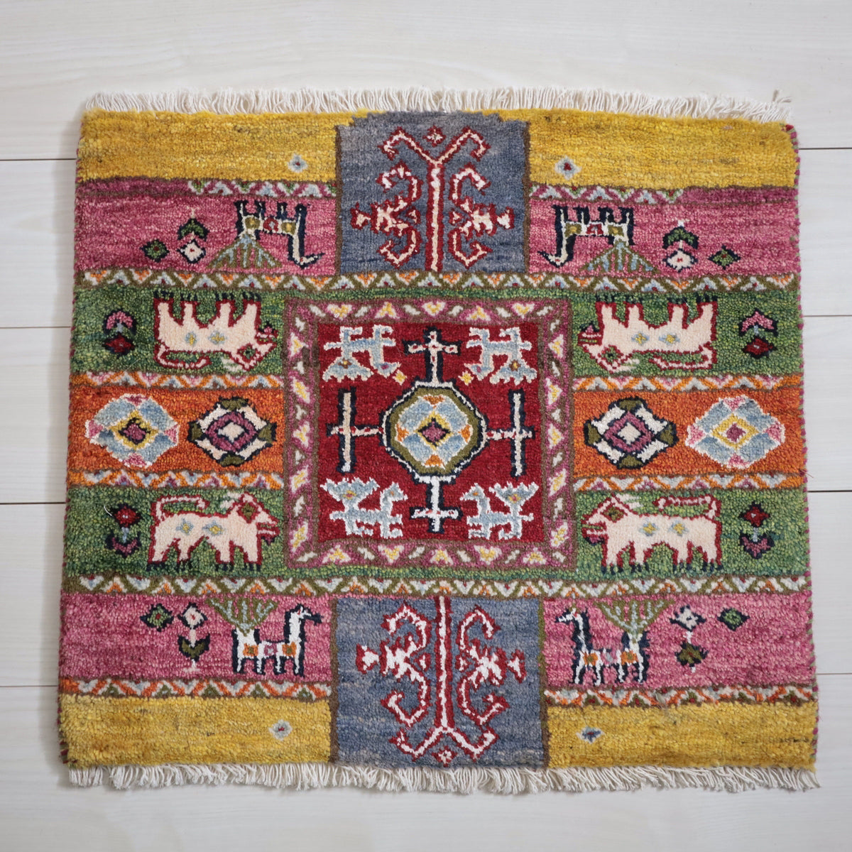 ギャッベ(ルリバフ) 55×63cm(HP-11973)