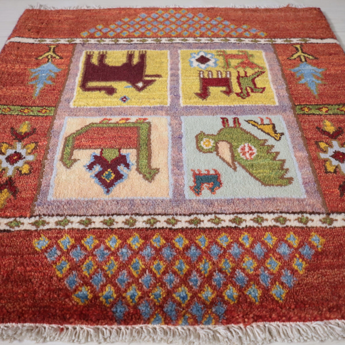 ギャッベ(ルリバフ) 62×60cm(HP-11976)
