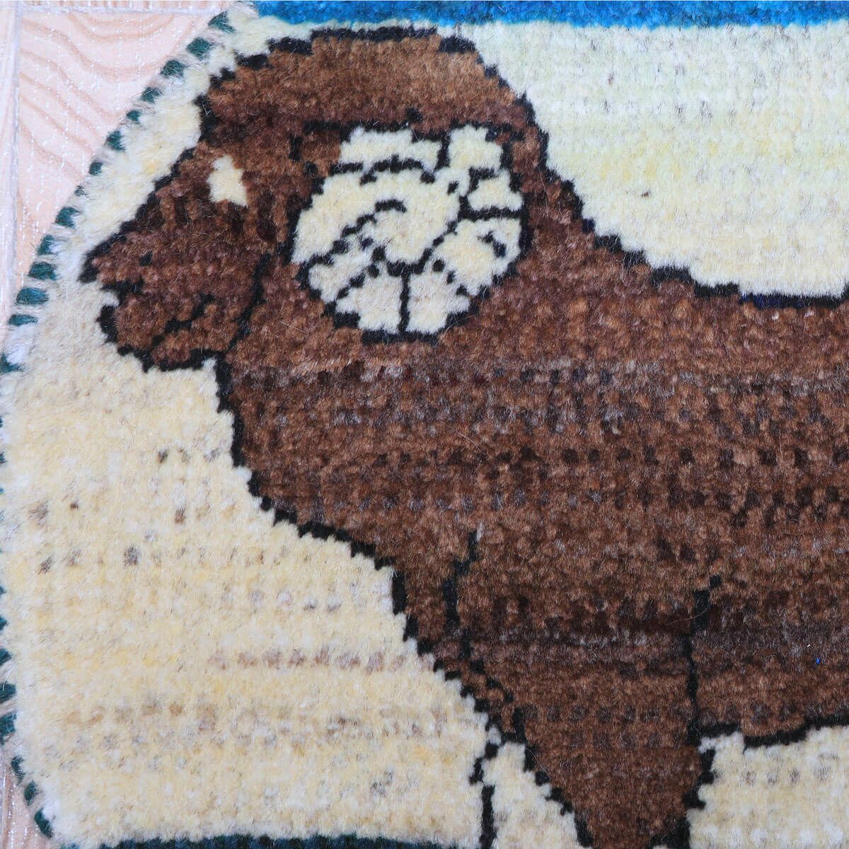 ギャッベ(ギャベ)カシュクリ 40×36cm(HP-70075)