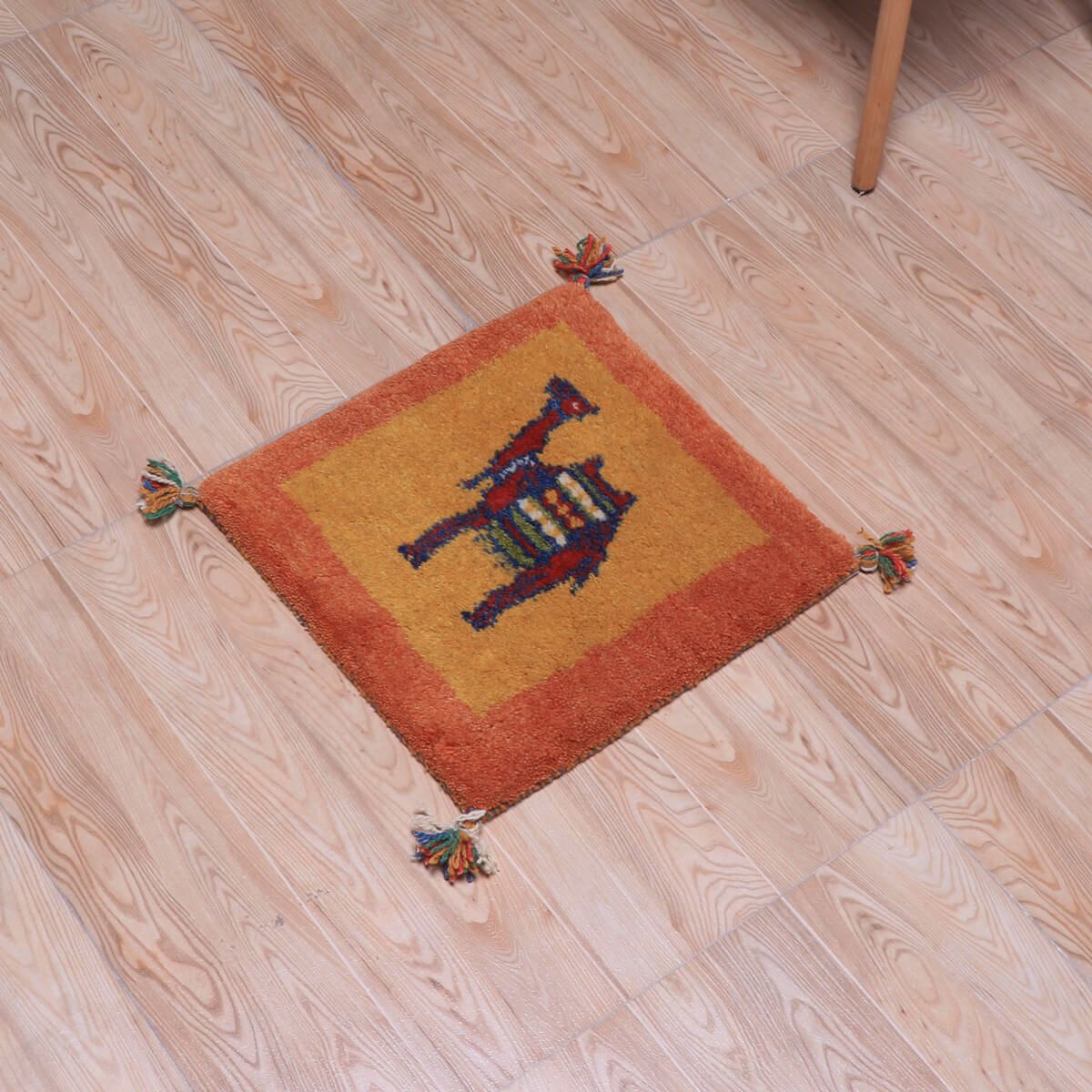 ギャッベ(ギャベ)カシュクリ 41×40cm(HP-70206)