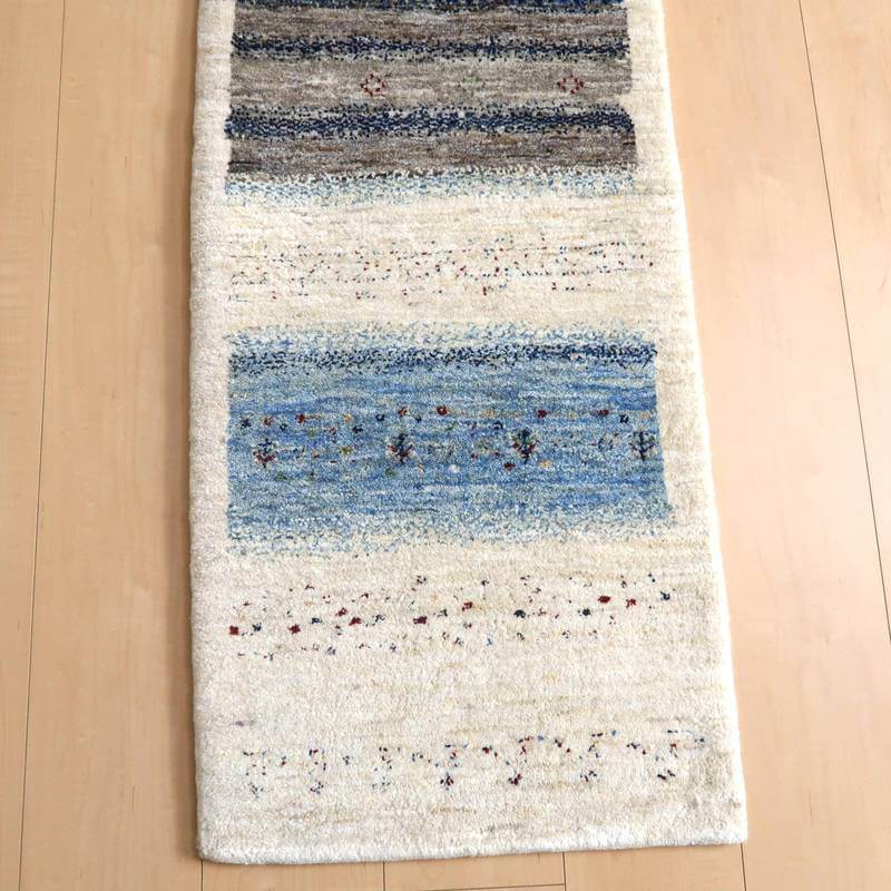 プレミアムギャッベ/ホシナマイ(ルリバフ) 138×47cm(HR-10925)