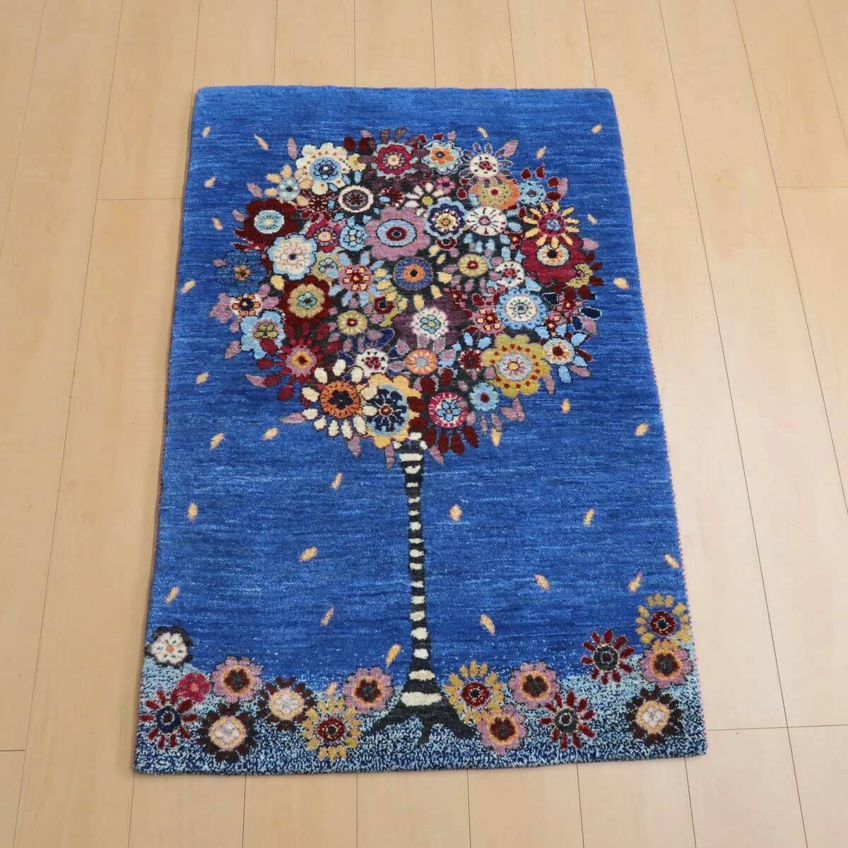 プレミアムギャッベ/ホシナマイ(ルリバフ) 113×63cm(HS-11001)