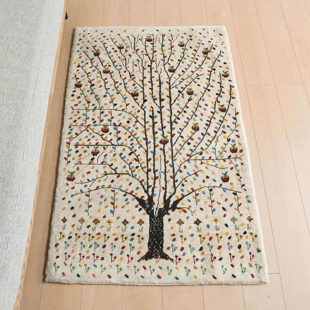 プレミアムギャッベ/ホシナマイ(リーズバフ) 137×86cm(HS-11163)