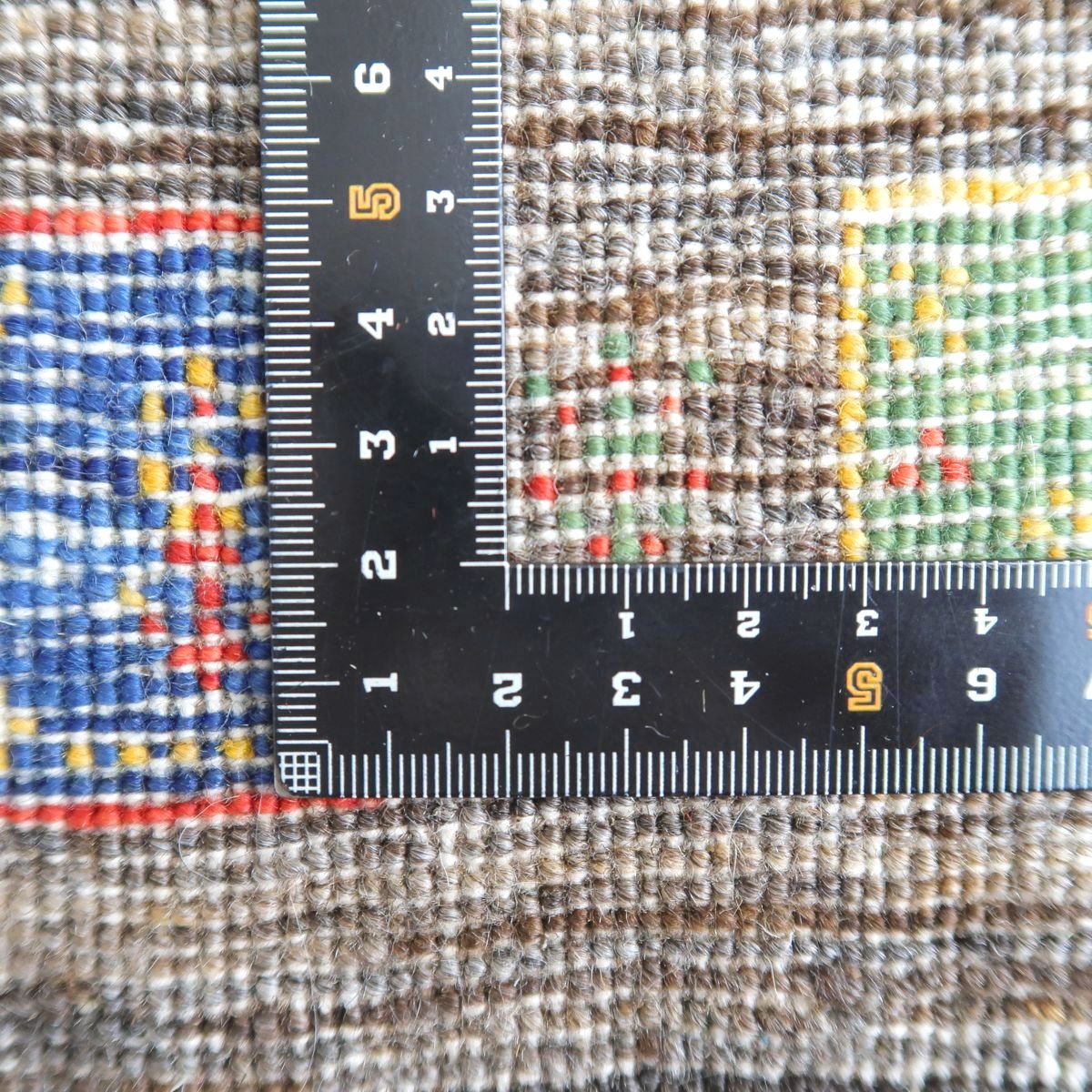 プレミアムギャッベ/ホシナマイ(カシュクリ) 91×63cm(HSS-11040)