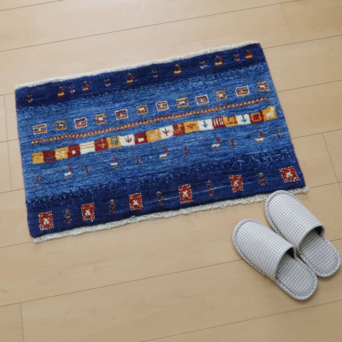 プレミアムギャッベ/ホシナマイ(カシュクリ) 47×77cm(HSS-11046)