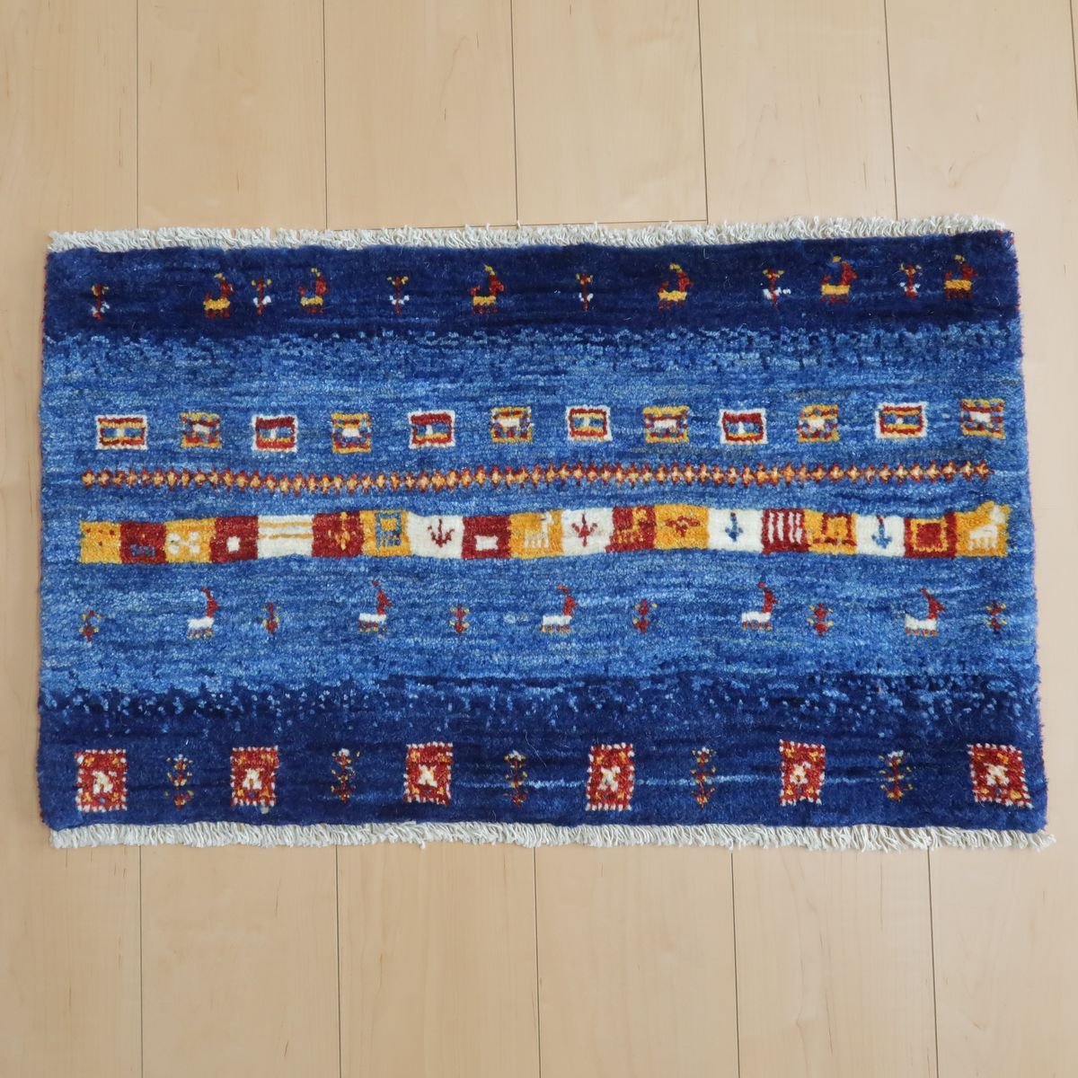 プレミアムギャッベ/ホシナマイ(カシュクリ) 47×77cm(HSS-11046)
