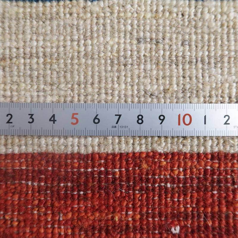 プレミアムギャッベ/ホシナマイ(カシュクリ) 84×68cm(HSS-67067)