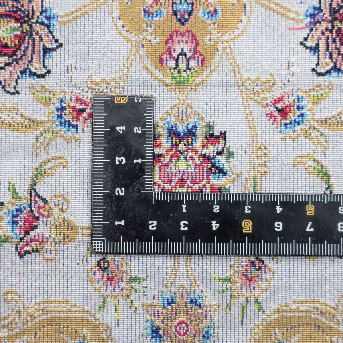 LUMINA モダールアートコレクション|花メダリオン柄 アイボリー×金茶|125×81cm(S-13394)