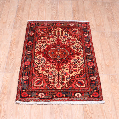 ペルシャ絨毯（イラン産）バクティアリ　103×63cm（FS-70062）