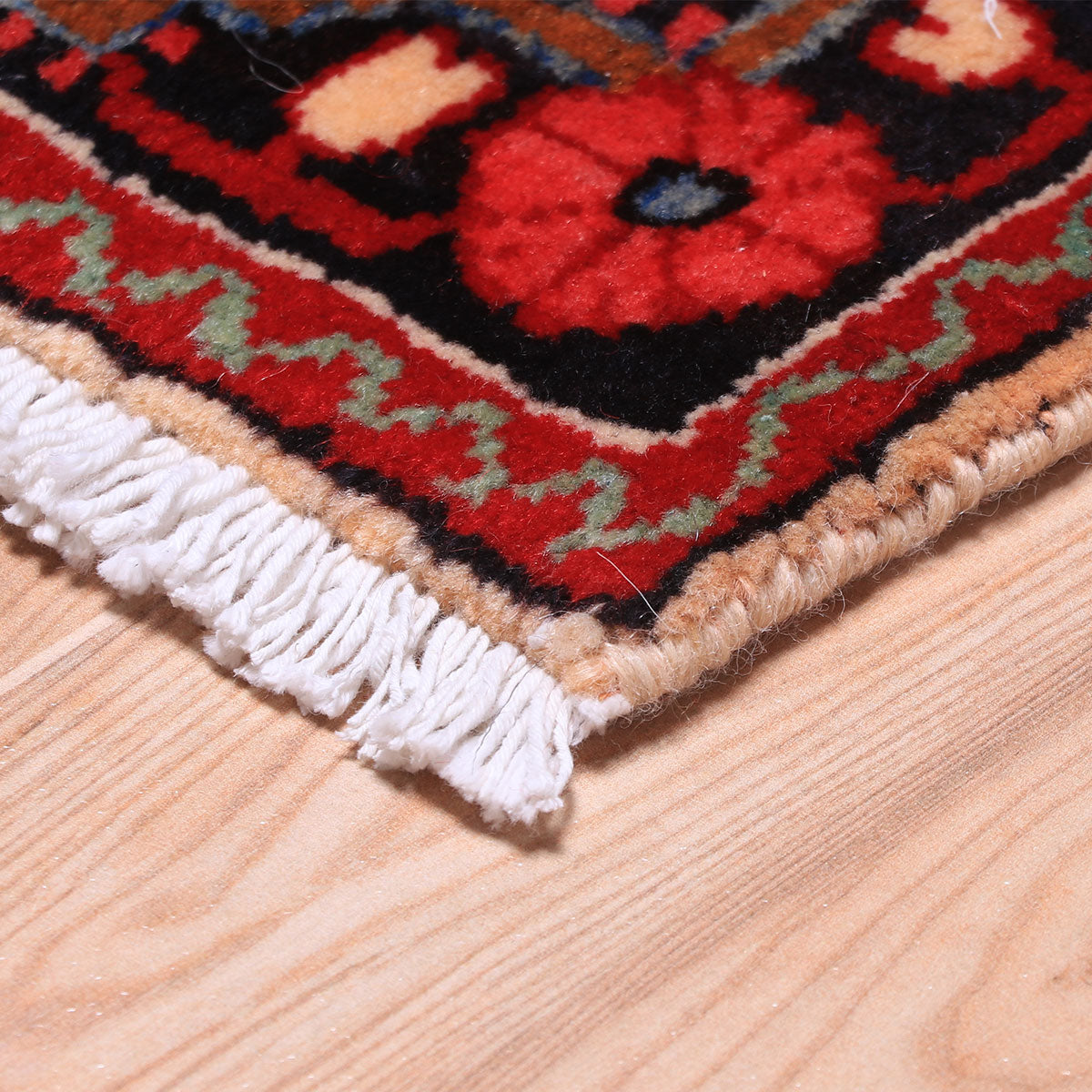 ペルシャ絨毯（イラン産）バクティアリ　105×65cm（FS-70063）