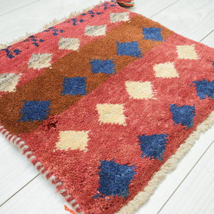 【2枚で46,000円】ギャッベ 40×43cm（BP-12525）
