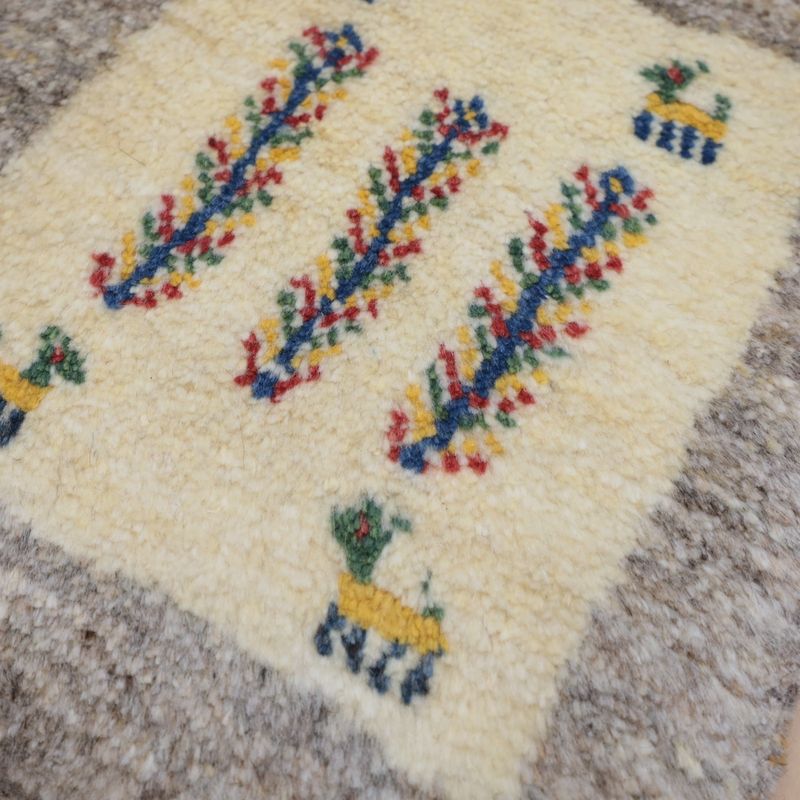 ギャッベ（ギャベ）ラティーフ　42×37cm（BP-12994）