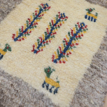 ギャッベ（ギャベ）ラティーフ　42×37cm（BP-12994）