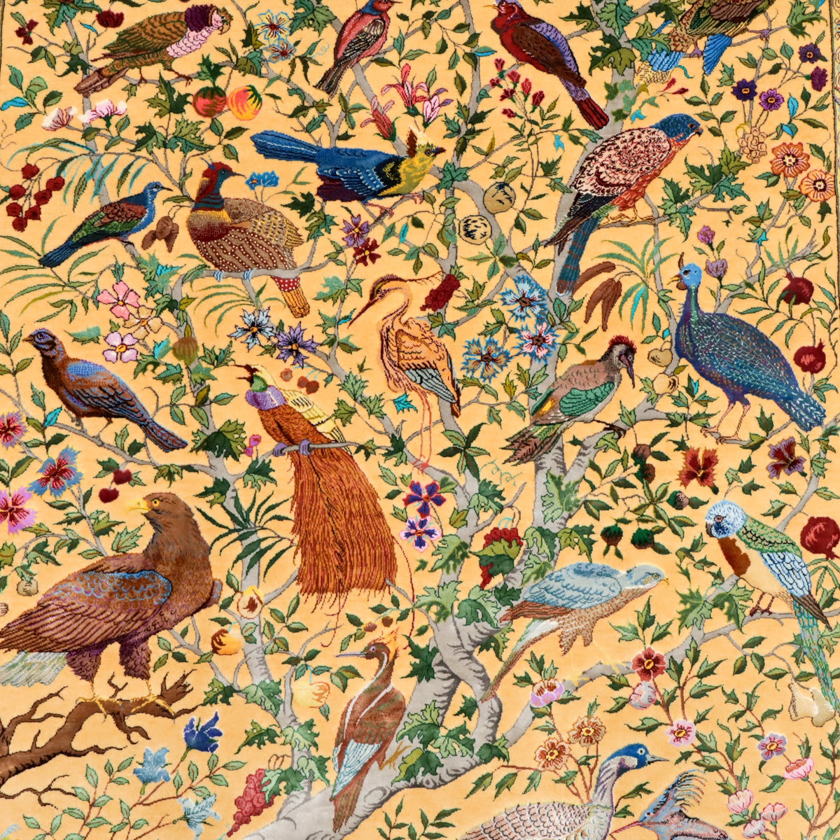 最高級ペルシャ絨毯クム、シルク100％ 楽園の鳥と動物　162×107cm（FL-13283）