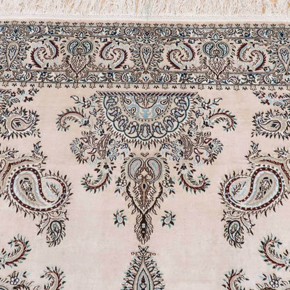 【在庫確保の予約受付中】高級ペルシャ絨毯ナイン産ハビビアン工房シルク 237×164cm（FL-22176）