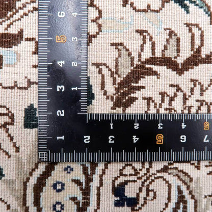 【在庫確保の予約受付中】高級ペルシャ絨毯ナイン産ハビビアン工房シルク 237×164cm（FL-22176）