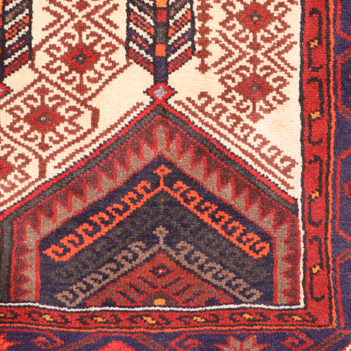 ペルシャ絨毯（イラン産）ザンジャン　196×123cm（FL-70139）