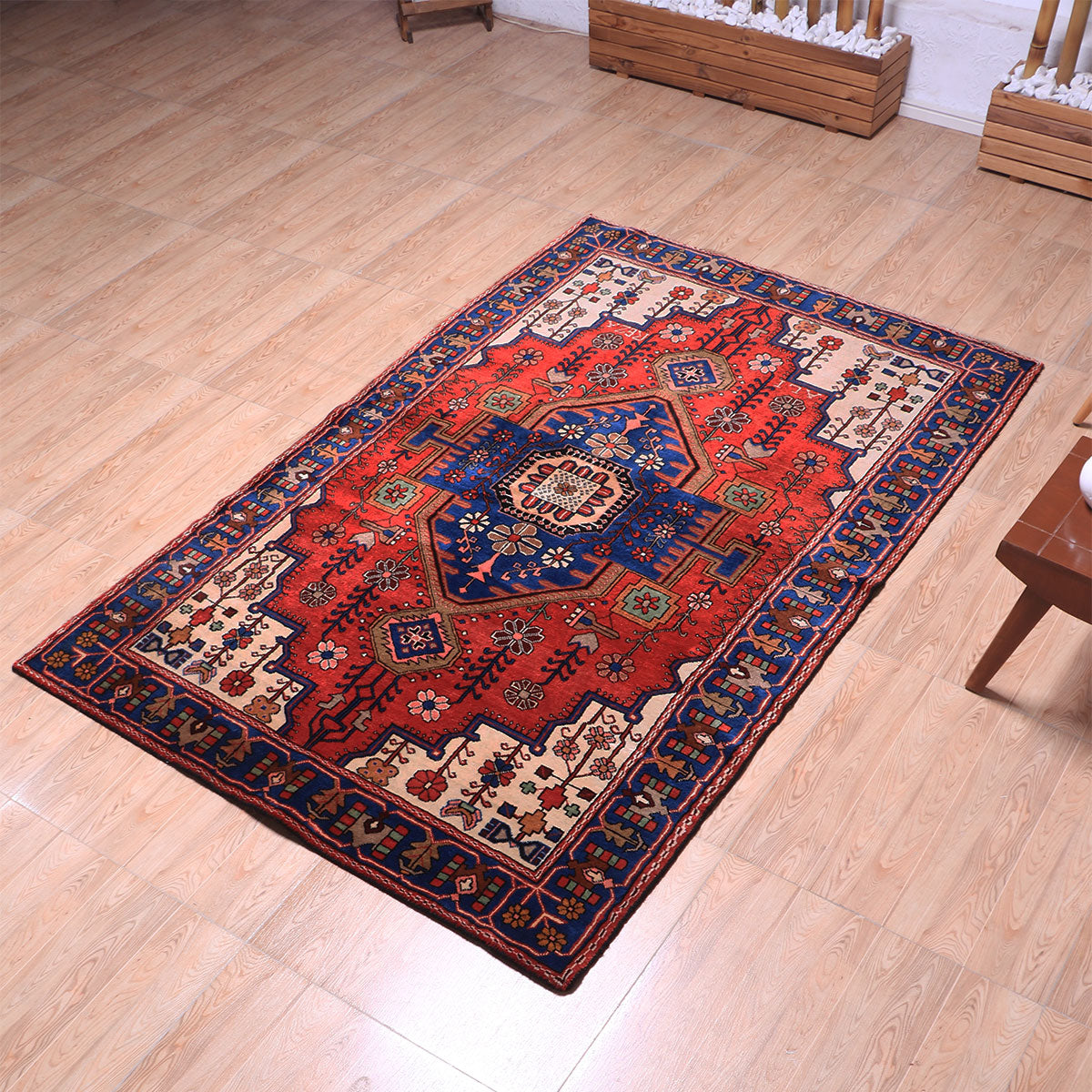 ペルシャ絨毯（イラン産）ナハーバンド　216×137cm（FL-70156）