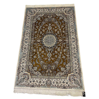 最高級ペルシャ絨毯（ナイン産）ハビビアン工房　227×147cm（FL-70363）