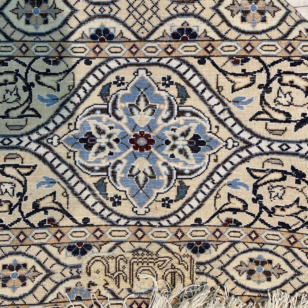 最高級ペルシャ絨毯（ナイン産）ハビビアン工房　310×205cm（FL-70368）