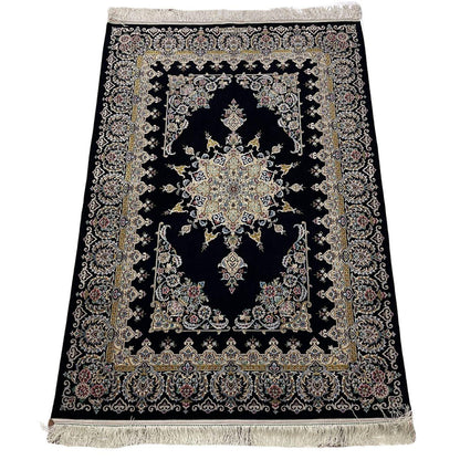 最高級ペルシャ絨毯（ナイン産）ハビビアン工房　162×111cm（FL-70374）