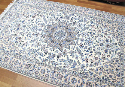 高級ペルシャ絨毯ナイン産ハビビアン工房 237×151cm（FL-72-6）
