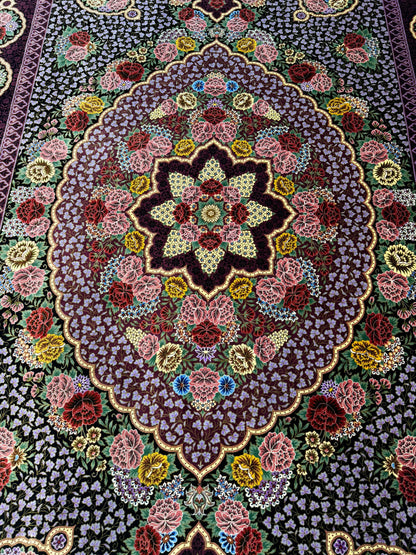 高級ペルシャ絨毯クム産シルク100％  イスファハン工房　 208×133cm（FN-10022）