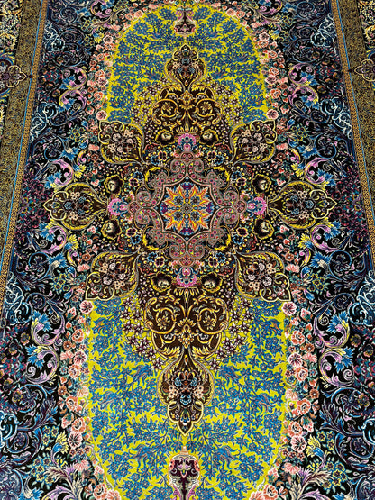 高級ペルシャ絨毯クム産シルク100％  ノウリ工房　 205×138cm（FN-10026）