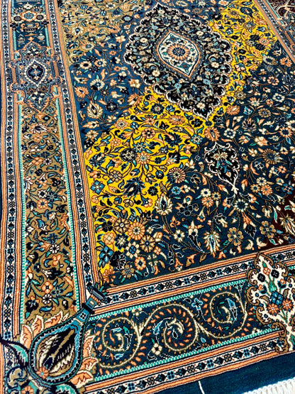 高級ペルシャ絨毯クム産シルク100％  アッバス・ジャムシディ 88×59cm（FN-10028）