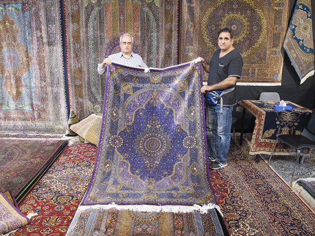 高級ペルシャ絨毯クム産シルク100％  ジャムシディ工房 90×61cm（FN-10030）