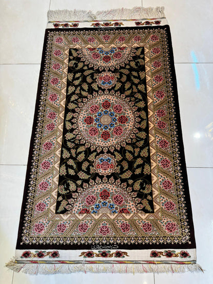 高級ペルシャ絨毯クム産シルク100％  ジャディ工房 123×78cm（FN-10039）