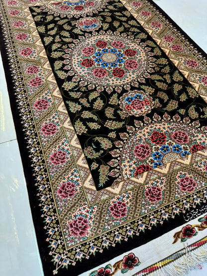 高級ペルシャ絨毯クム産シルク100％  ジャディ工房 123×78cm（FN-10039）