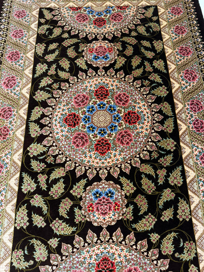 高級ペルシャ絨毯クム産シルク100％  ジャディ工房 123×78cm（FN-10039）