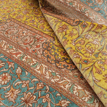 高級ペルシャ絨毯 クム産 シルク100％ BAKHT NIK工房｜トランジ・花唐草柄 イエロー×ターコイズ｜151×99cm（FN-13290）