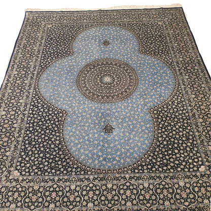 【1800万円Collection】ペルシャ絨毯（シルク100％手織り）マルーフ・モサヴィ　240×192cm（FN-70375）