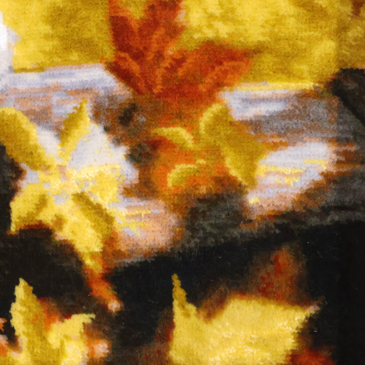 ペルシャ絨毯　タブリーズ産　絵画絨毯　75×56cm（FP-70268）