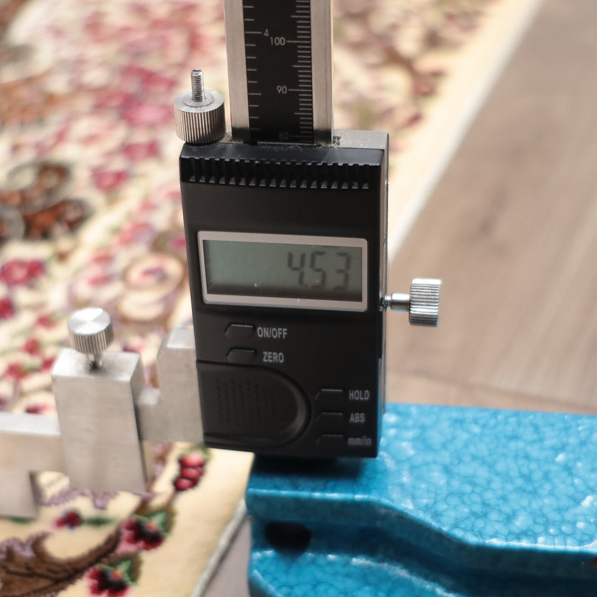 高級ペルシャ絨毯 クム産 シルク100％ MOHAMMADI工房｜生命の樹・花鳥柄 アイボリー×ピンク｜94×60cm（FS-13364）