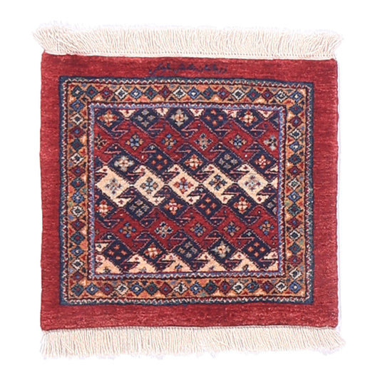 ペルシャ絨毯（イラン産）ビジャー　46×41cm（FS-70030）