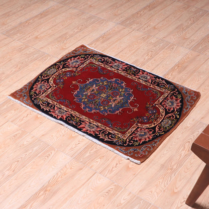 ペルシャ絨毯（イラン産）カーシャーン　90×66cm（FS-70037）