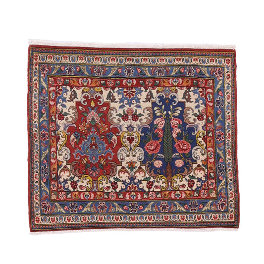 ペルシャ絨毯（イラン産）イスファハンアンティーク　94×81cm（FS-70051）