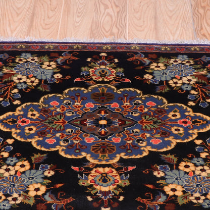 ペルシャ絨毯（イラン産）クム　102×67cm（FS-70060）