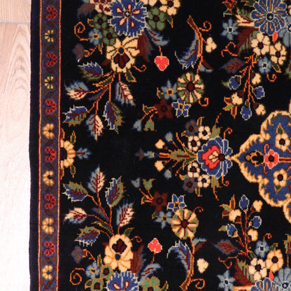 ペルシャ絨毯（イラン産）クム　102×67cm（FS-70060）