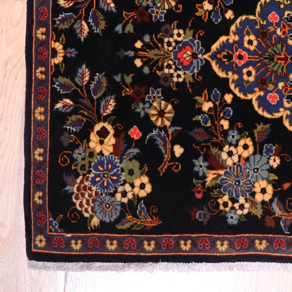 ペルシャ絨毯（イラン産）クム　102×67cm（FS-70060）
