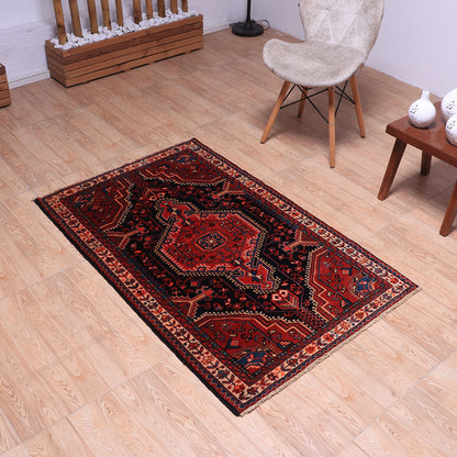 ペルシャ絨毯（イラン産）ゴルトク　140×90cm（FS-70061）